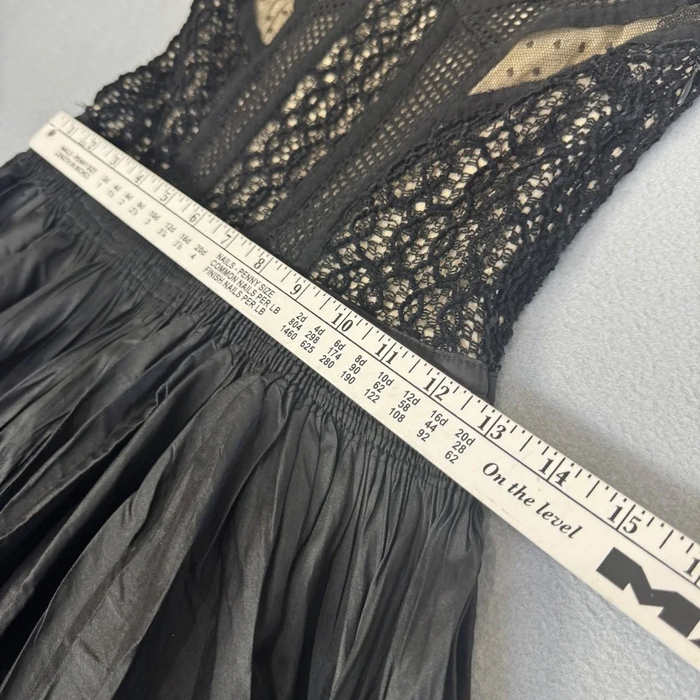 Free People Dress Size 2 Fit Flare Crochet Lace Mixed Media Party Edgy Black - Picture 8 of 13